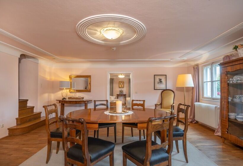 סוויטה, Der Schlosswirt Zu Anif   Biedermeierhotel Und Restaurant