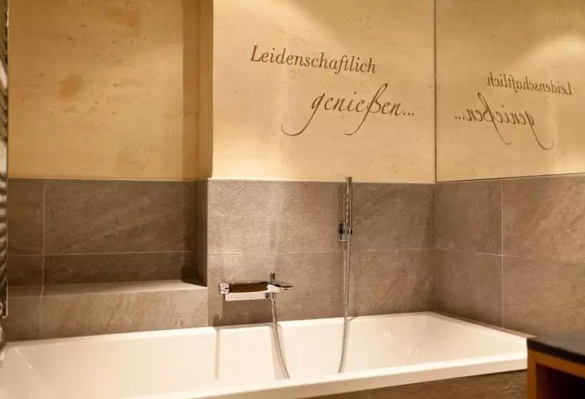 اتاق لوکس, Solaria Ischgl   4 Superior