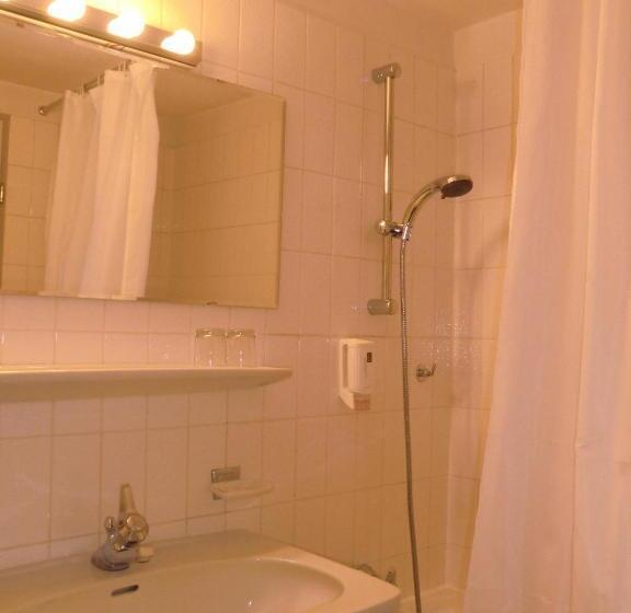 标准间, Sonne Lienz