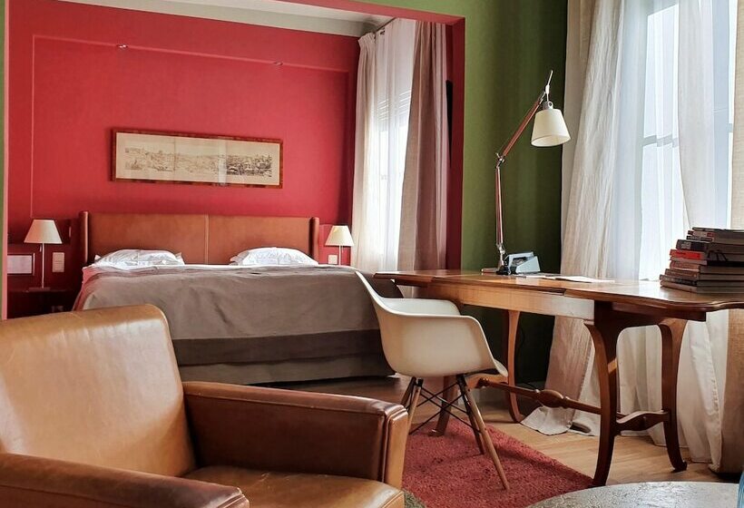 سوییت, Boutique Hotel & Villa Auersperg