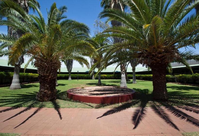 带观景的豪华间, Mercure Alice Springs Resort