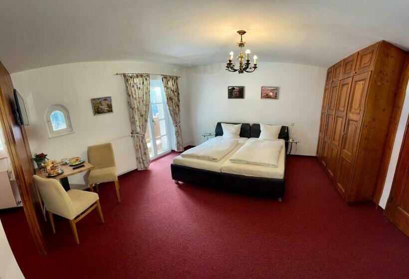 חדר משפחתי, Waldhotel Seefeld