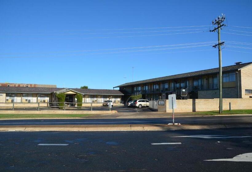 חדר סטנדרט, Adrian Motel