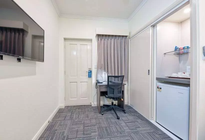 スタンダードスタジオ, Best Western Melbourne Airport