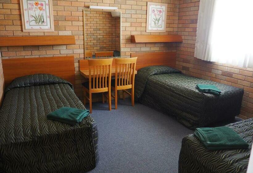 חדר משפחתי, Cudgegong Valley Motel