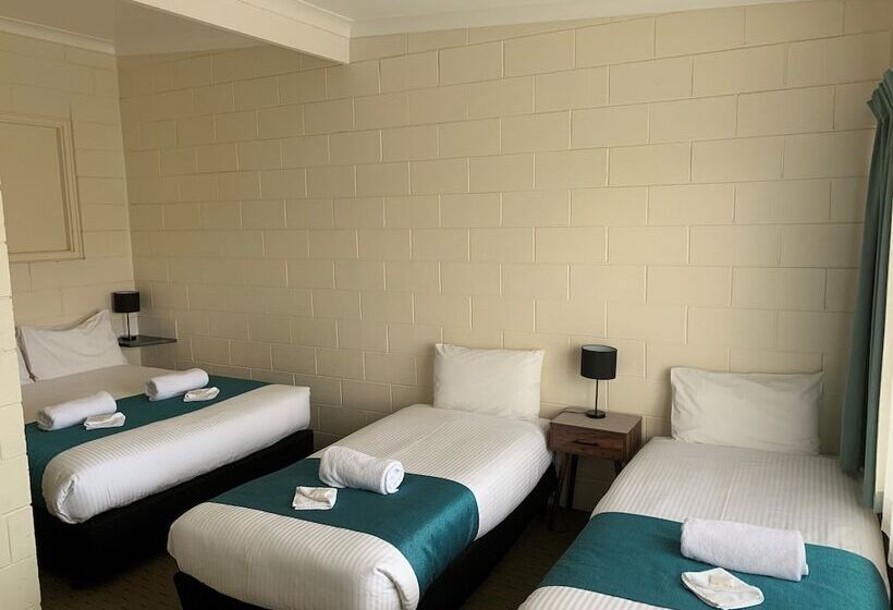 غرفة عائلية, East West Motel Ceduna