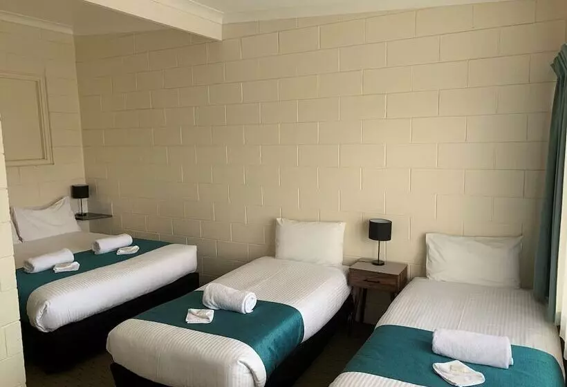 패밀리 룸, East West Motel Ceduna