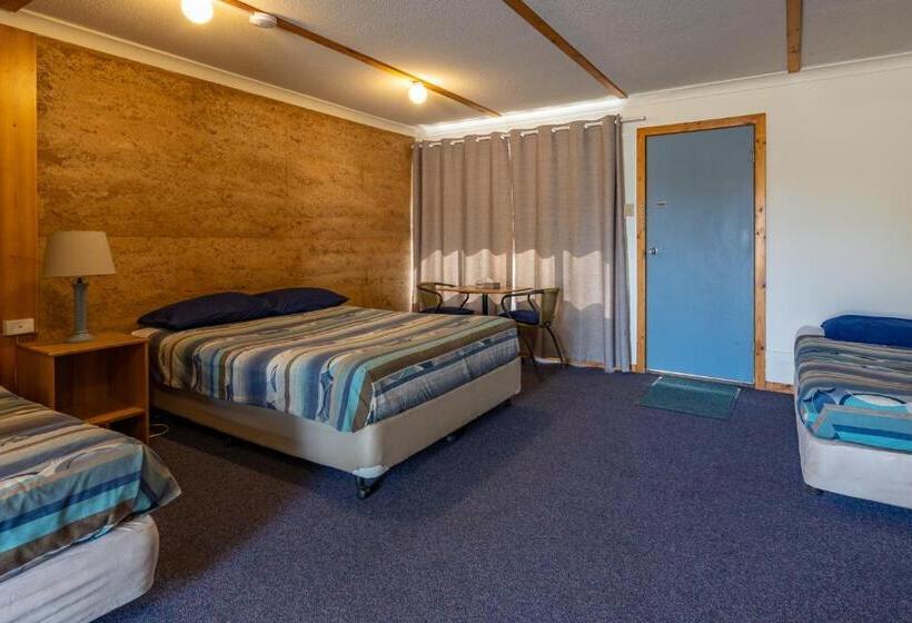 Quarto Familiar, Great Western Motel Norseman