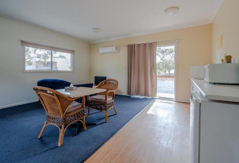 آپارتمان 1 خوابه, Great Western Motel Norseman