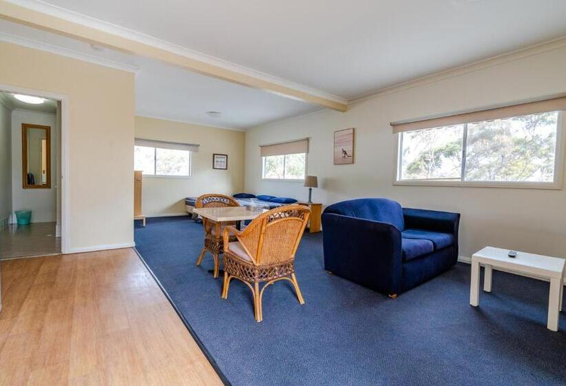 آپارتمان 1 خوابه, Great Western Motel Norseman