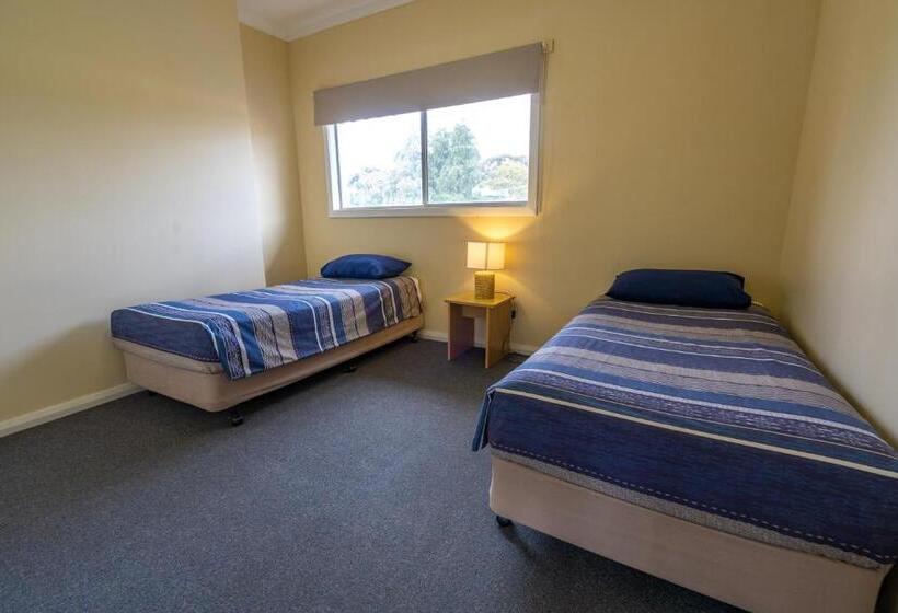 آپارتمان 2 خوابه, Great Western Motel Norseman