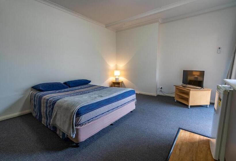 اتاق لوکس, Great Western Motel Norseman