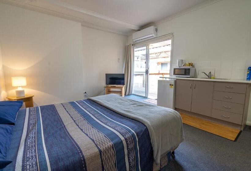 اتاق لوکس, Great Western Motel Norseman