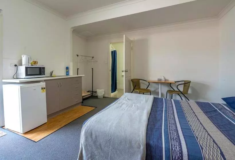 デラックスルーム, Great Western Motel Norseman