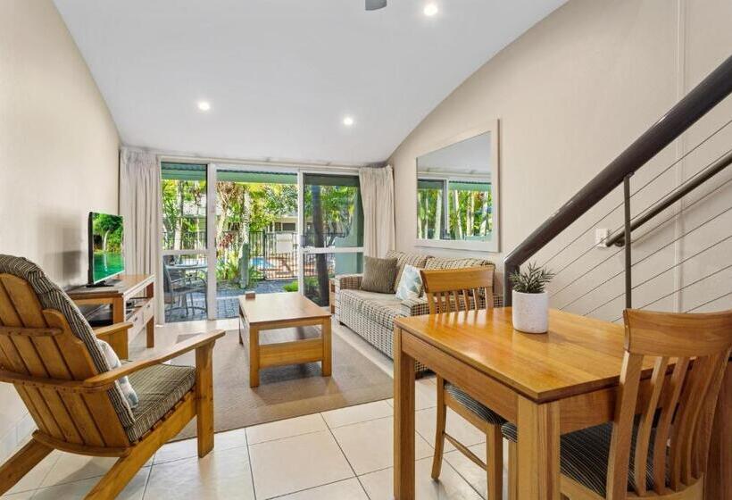 Апартаменты Superior 1 Спальня Вид на Бассейн, Caribbean Noosa
