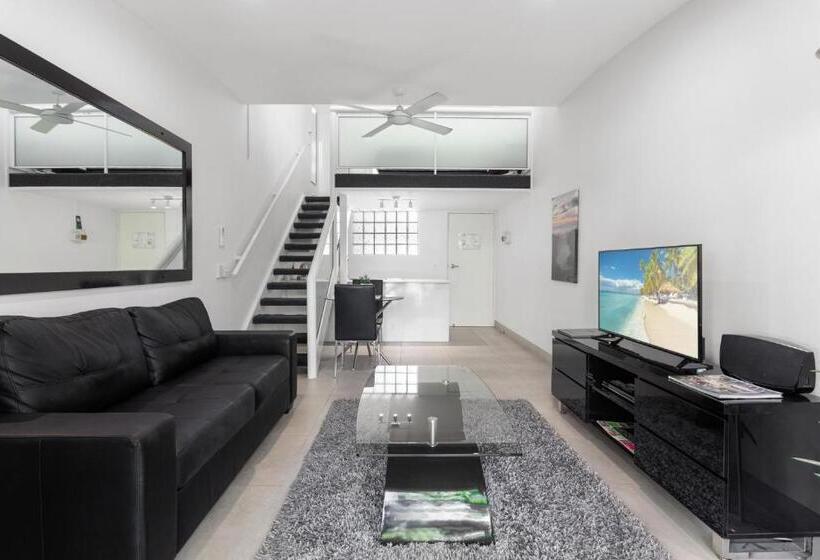 Апартаменты Superior 1 Спальня Вид на Бассейн, Caribbean Noosa