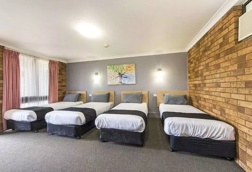 اتاق خانوادگی, Comfort Inn Dubbo City
