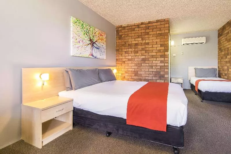 اتاق استاندارد سه نفره, Comfort Inn Dubbo City
