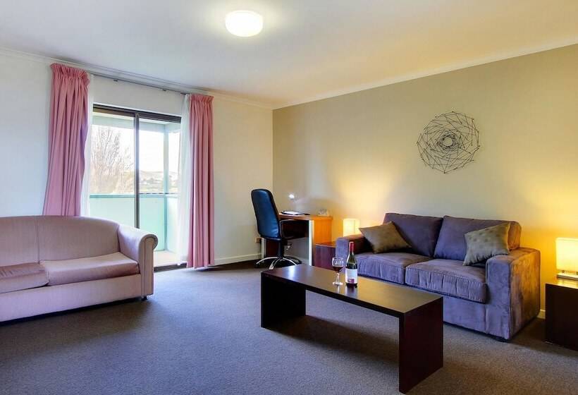 ‫فيلا غرفة نوم واحدة, Comfort Inn The Pier