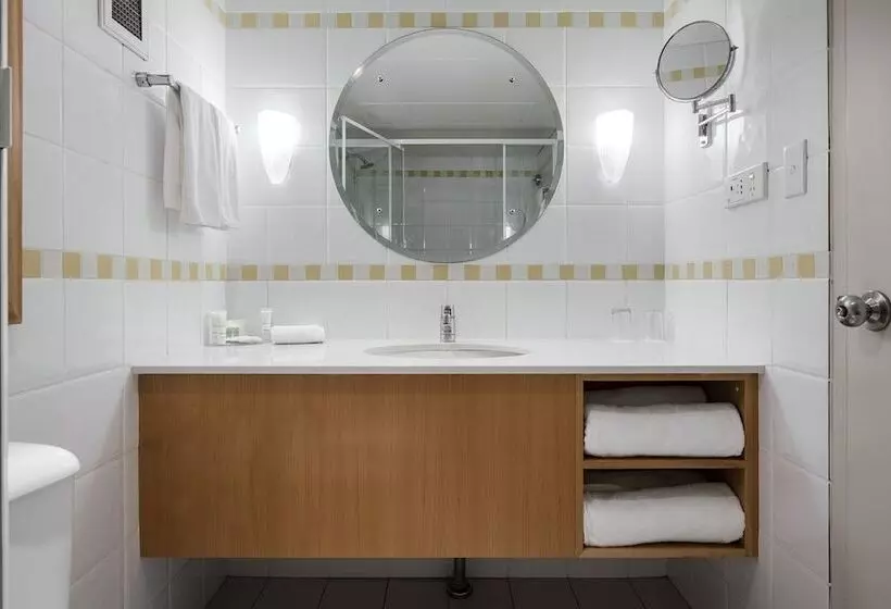 اتاق استاندارد با تخت دوبل, Crowne Plaza Perth, An Ihg