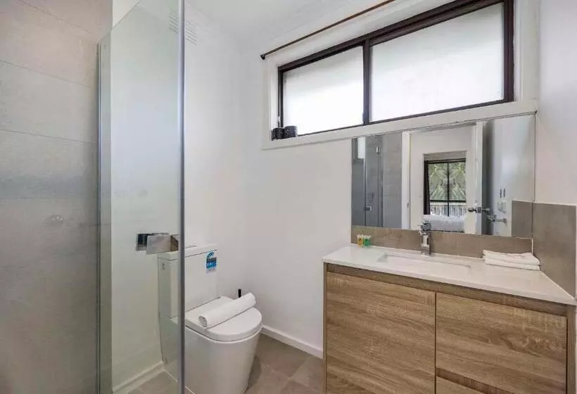 ４ベッドルームアパートメント, Econo Lodge Lilydale