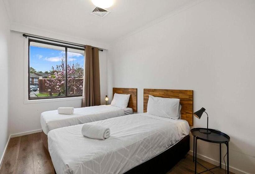 ４ベッドルームアパートメント, Econo Lodge Lilydale