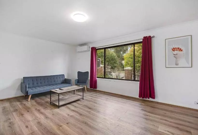 ３ベッドルームアパートメント, Econo Lodge Lilydale
