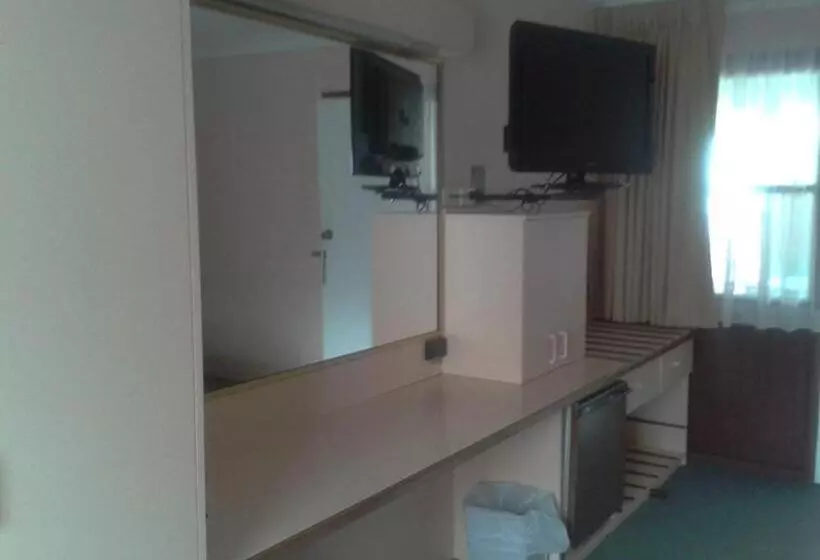 اتاق استاندارد یک نفره, Elsinor Motor Lodge