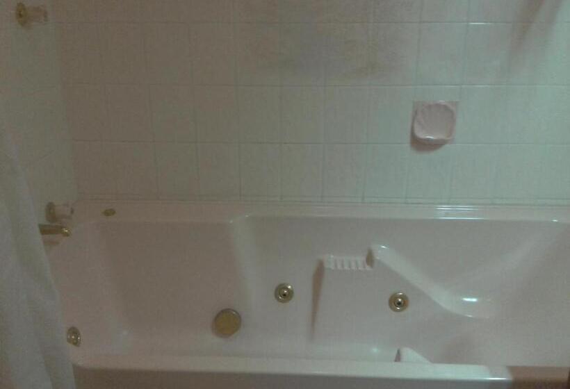 غرفة عائلية, Elsinor Motor Lodge