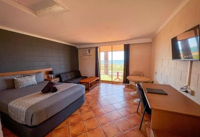 اتاق لوکس با چشمانداز دریا, Hospitality Port Hedland