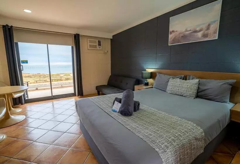 اتاق لوکس با چشمانداز دریا, Hospitality Port Hedland