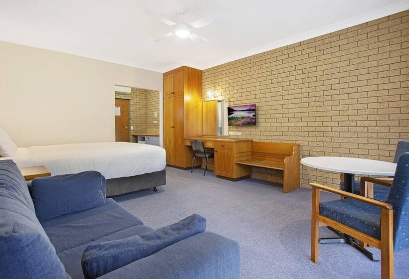 エクゼクティブスイート, Manifold Motor Inn