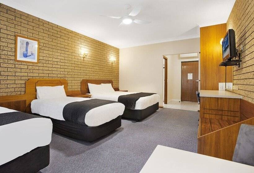 スイート（家族用）, Manifold Motor Inn