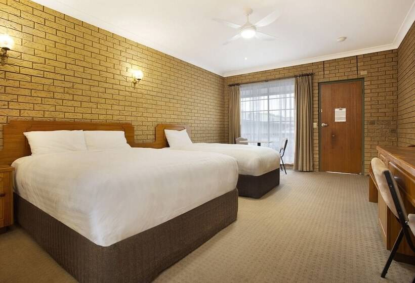 エクゼクティブスイート, Manifold Motor Inn