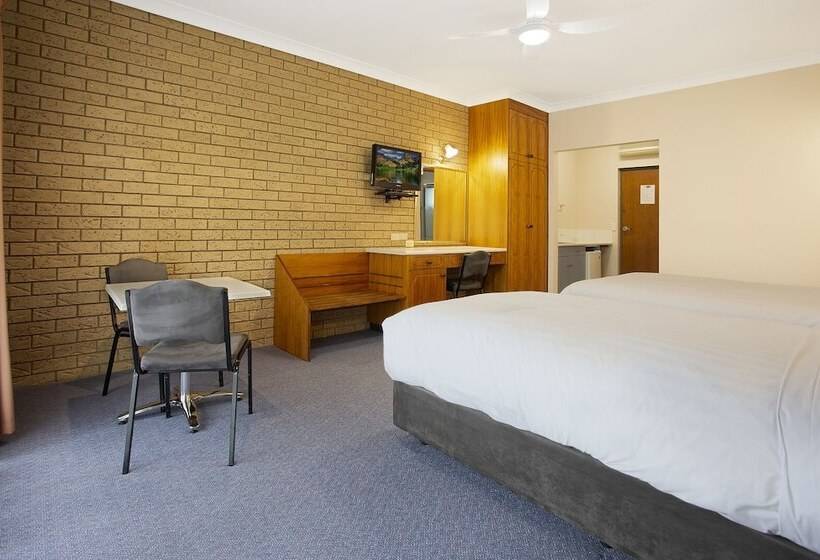 エクゼクティブスイート, Manifold Motor Inn