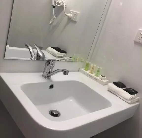 اتاق استاندارد, Parkdale Motor Inn