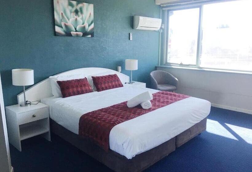 اتاق استاندارد با تخت بزرگ, Parkdale Motor Inn