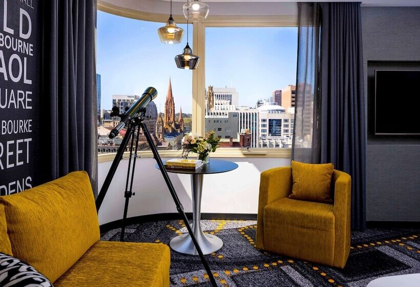 Номер Deluxe, Pullman Melbourne City Centre
