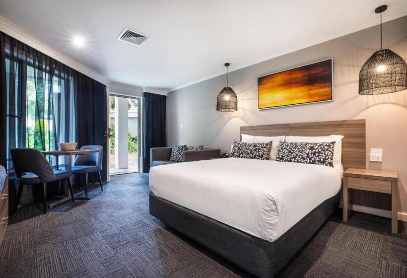 Студия Стандарт, Doncaster Apartments By Nightcap Plus
