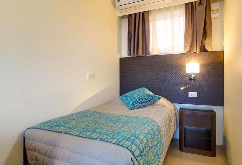 اتاق استاندارد, El Motor Inn