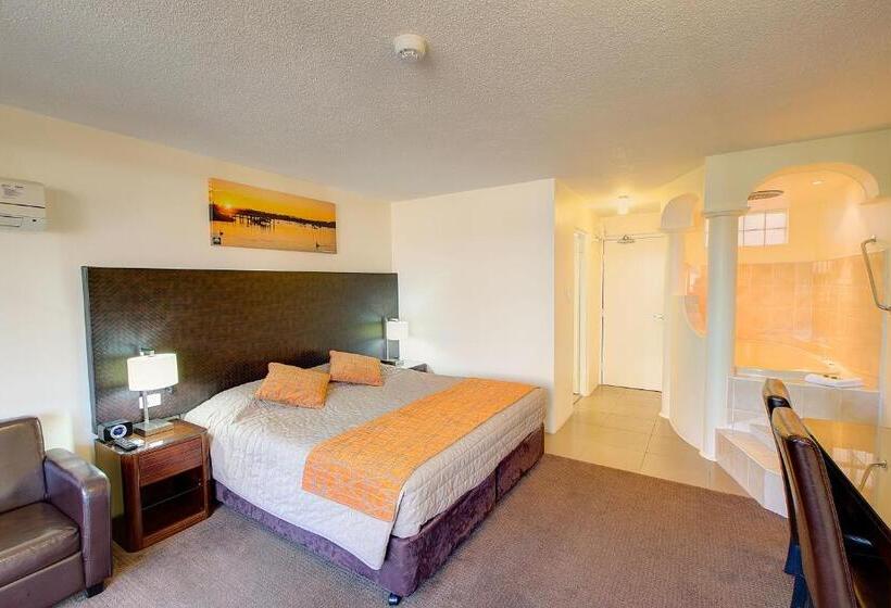 Номен Superior с Гидромассажем, El Motor Inn