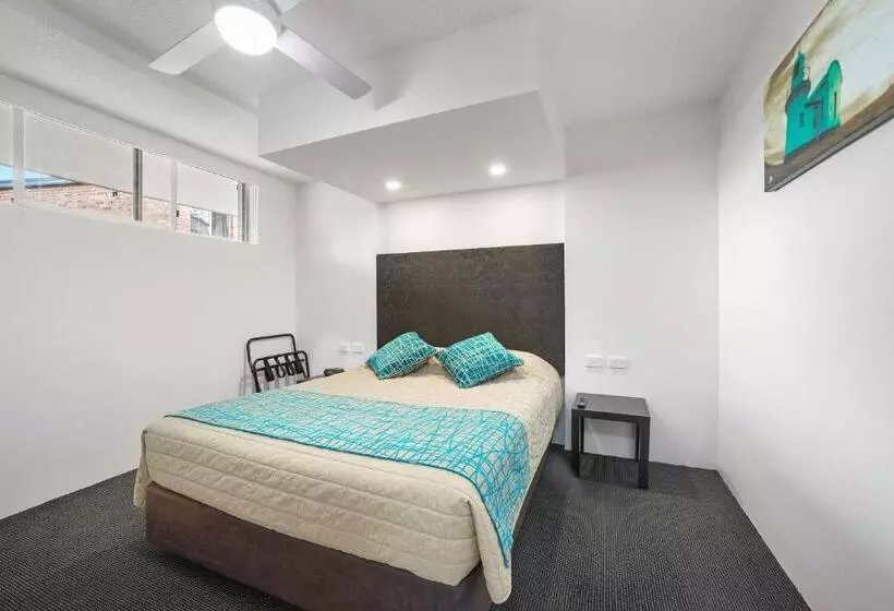 3 Bedroom Suite, El Motor Inn