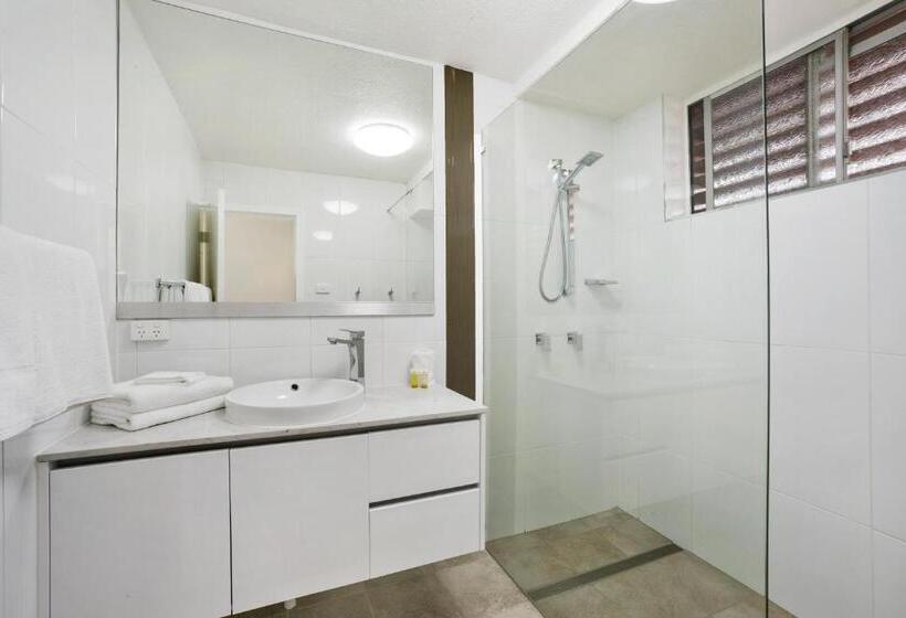 Люкс 3 Спальни, El Motor Inn