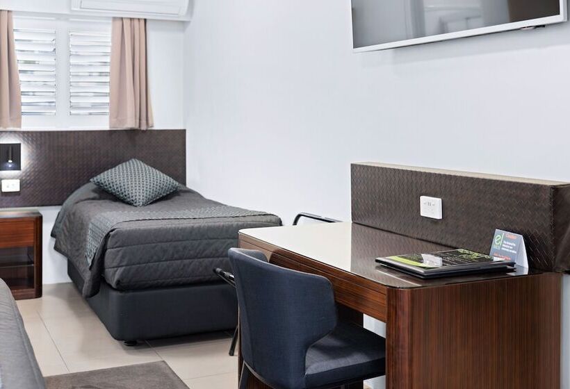 Номер Стандарт, El Motor Inn