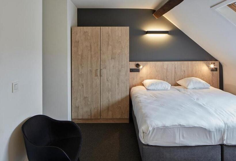 スタンダードトリプルルーム, Alpha Hotel And Apart