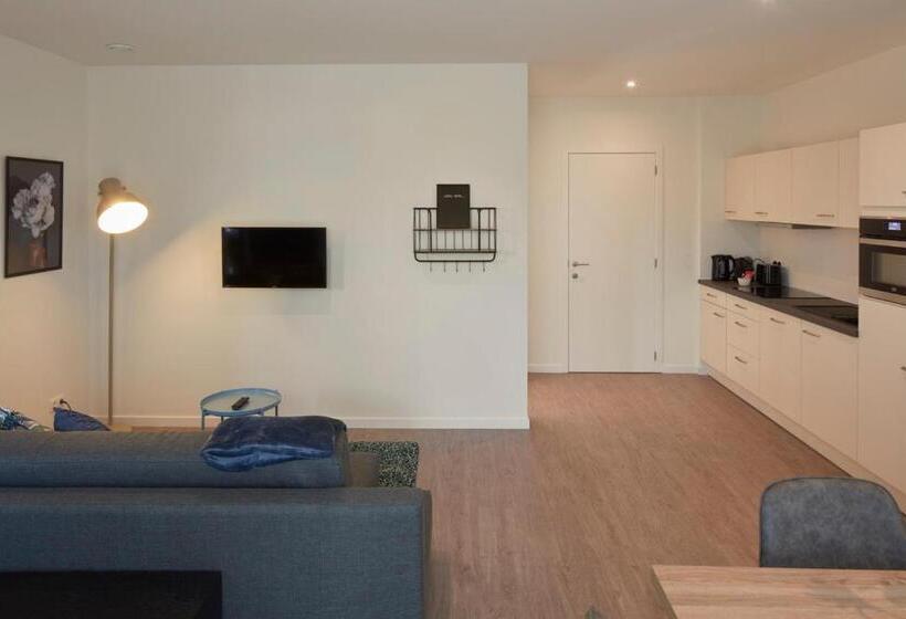 １ベッドルームのデラックスアパートメント, Alpha Hotel And Apart