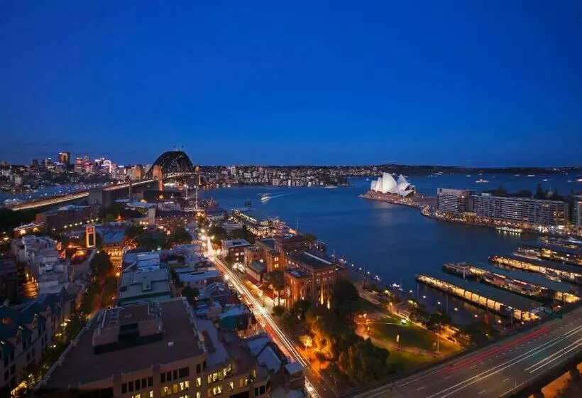 اتاق لوکس با تخت بزرگ, Four Seasons Hotel Sydney