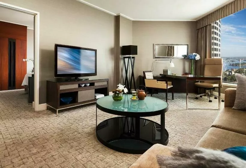 クラブスイート, Four Seasons Hotel Sydney