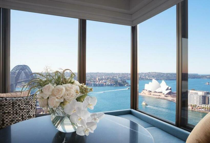 غرفة كلوب سرير كينج, Four Seasons Hotel Sydney