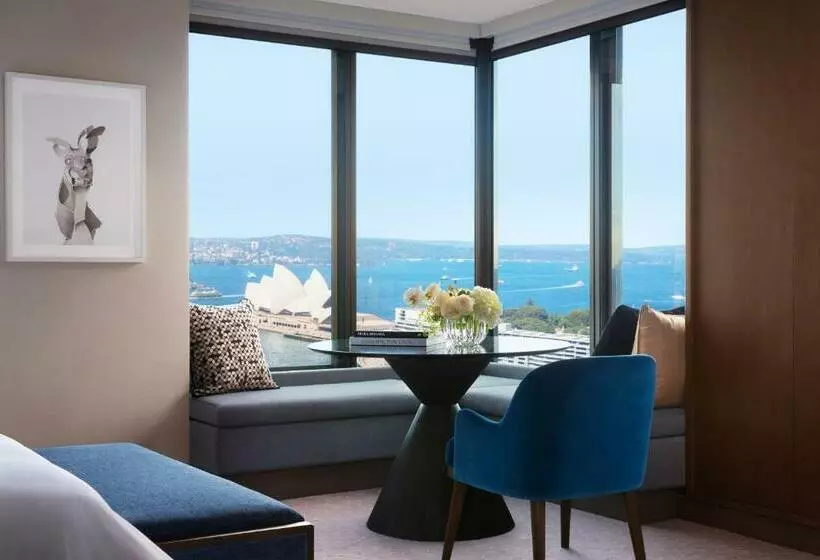 Club Room King Bed, Four Seasons Hotel Sydney